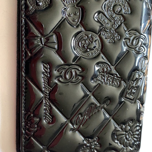 Chanel icon symbol charm folded wallet patent blk - Picture 6 of 8